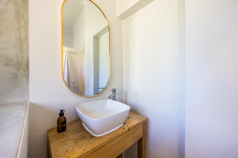 To Let 3 Bedroom Property for Rent in Green Point Western Cape